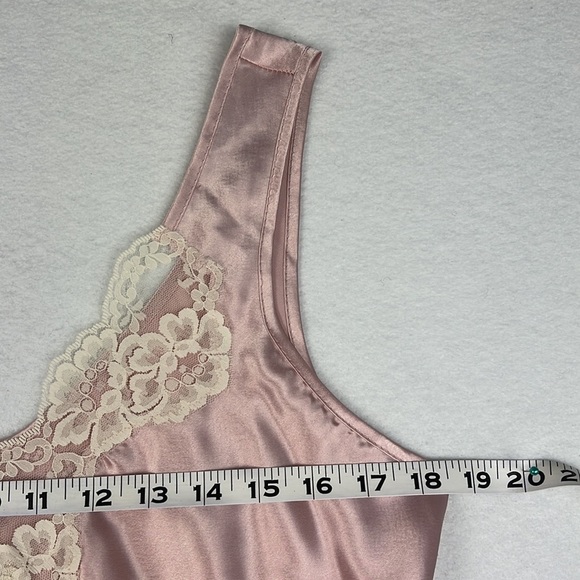 Vintage Pink Lace Trim Camisole - Picture 3 of 7